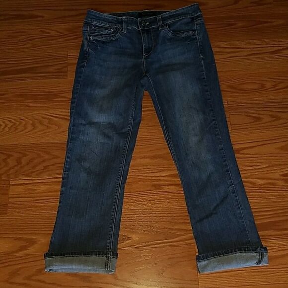 White House Black Market Denim - White House Black Market Crop Leg Sz. 4 NWOT
